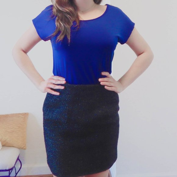 Royal Blue top with Zipper details Sz L - Picture 13 of 13